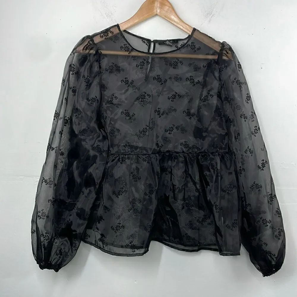Forever 21 Semi Sheer Cropped Puffy Long Sleeves Top Floral size Large